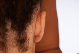 Umaira ear 0004.jpg